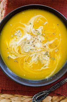 Quick 5 ingredient butternut squash soup