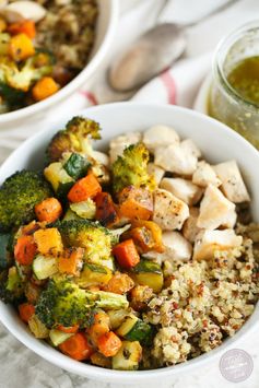 Quinoa Bowls with Roasted Vegetables and Chicken