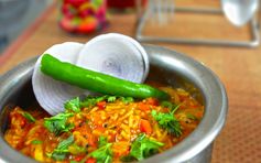 Rajasthani Sev Tamatar Ki Sabzi