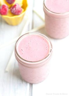 Raspberry Pineapple Coconut Smoothie