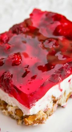 Raspberry Pretzel Jello