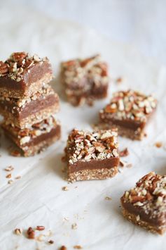 Raw pecan bars