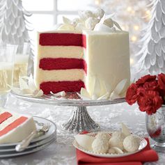 Red Velvet-White Chocolate Cheesecake