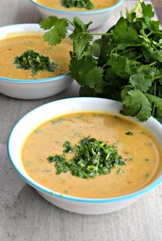 Roasted Butternut Squash & Garlic Soup