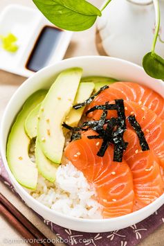 Salmon Sashimi Bowl with Avocado