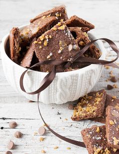 Salted Toffee Brownie Crisps