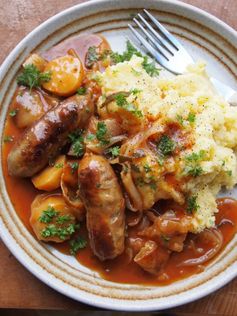Sausage and Apple Casserole in Cider