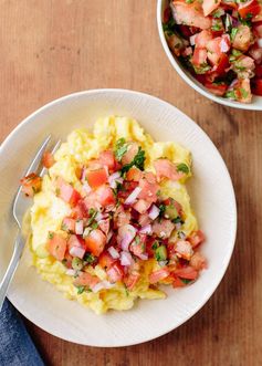 Scrambled Eggs with Lazy Salsa