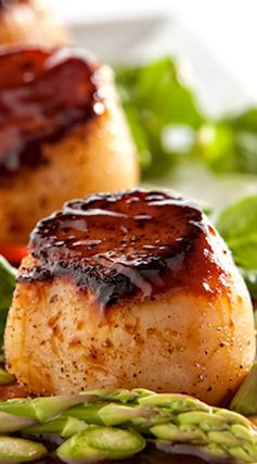 Seared Scallops with Hoisin Glaze