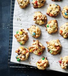 Sink Your Teeth Into 'Kitchen Sink Cookies' Before New Year's Day