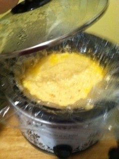 Slow Cooker Creamy Cheddar Cheese Grits