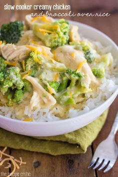 Slow Cooker Creamy Chicken and Broccoli Over Rice