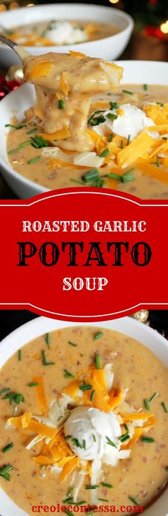 Slow Cooker Roasted Garlic Baked Potato Soup