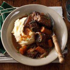 Slow Cooker Short Ribs