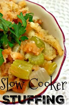 Slow Cooker Stuffing