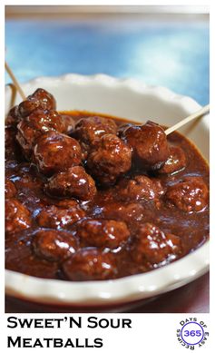 Slow Cooker Sweet’n Sour Meatballs