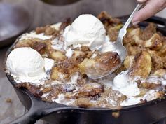 Smoked Bacon-Bourbon Apple Crisp