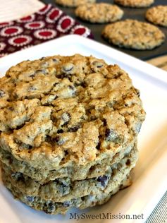 Soft & Chewy Chocolate Chip Oatmeal Cookies