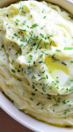 Sour Cream and Chive Mashed Potatoes