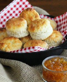 Southern Buttermilk Biscuits 101