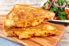 Southern Pimento Grilled Cheese with kale salad