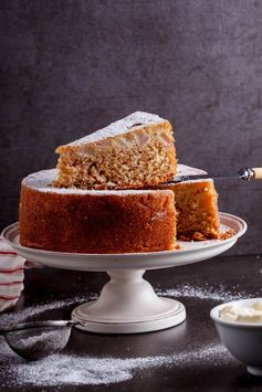 Spiced pear butter cake