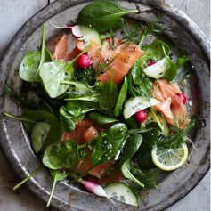 Spinach and Smoked Salmon Salad with Lemon-Dill Dressing