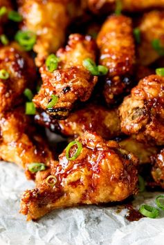 Sticky AND Crispy Asian Chicken Wings