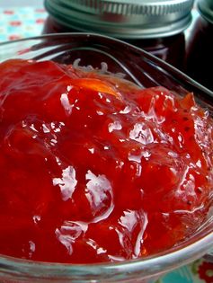 Strawberry and Grapefruit Marmalade