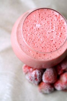 Strawberry Lime Protein Smoothie