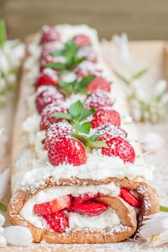 Strawberry Meringue Roulade