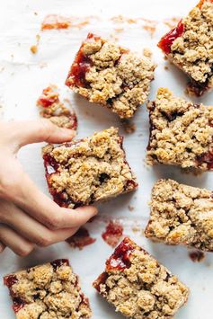 Strawberry Oat Crumble Bars