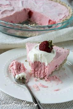 Sugar-Free Frozen Strawberry Cheesecake Pie