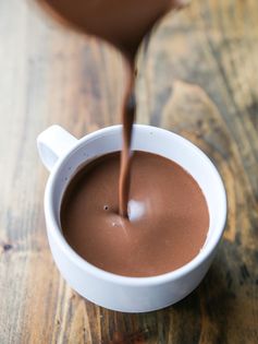 Super Creamy Vegan Hot Chocolate