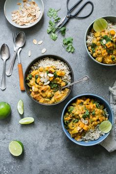 Sweet Potato, Chickpea & Spinach Coconut Curry from 