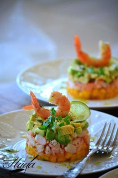 Tartar de langostino, mango y aguacate