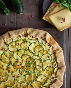 Tarte rustique aux courgettes et raclette