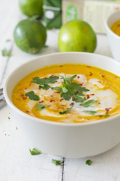 Thai Coconut Carrot Soup