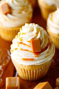 The Best Salted Caramel Cupcakes