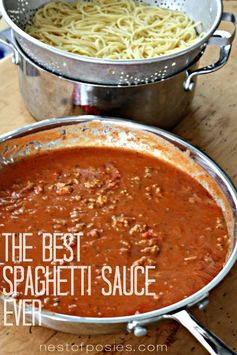 The Best Spaghetti Sauce Ever (Semi-homemade Style