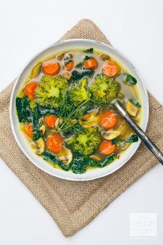 The Oh She Glows Cookbook: Eat Your Greens Detox Soup