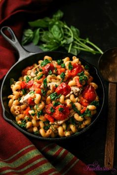 Tomato Mascarpone Pasta with Roasted Red Peppers, Burst Tomatoes, Spinach, and Herbed Chicken