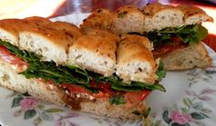 Tony Danza's Tomato Sandwiches With Gorgonzola Aioli