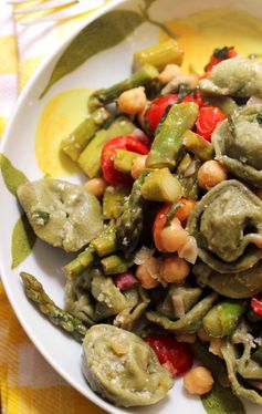 Tortellini Salad with Fresh Basil Dressing