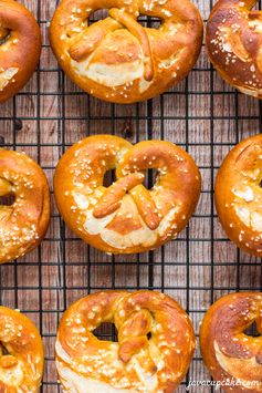 Traditional Bavarian Pretzels