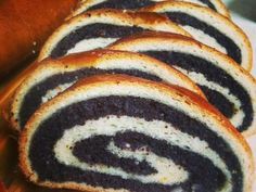 Ukrainian Christmas Poppy Seed Roll Makovyi Knysh