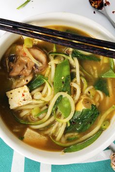 Vegetarian Lemongrass Green Coconut Curry Soup with Zucchini Noodles