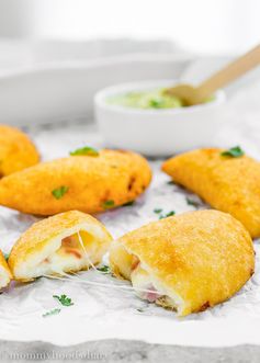 Venezuelan Cheese and Ham Empanadas