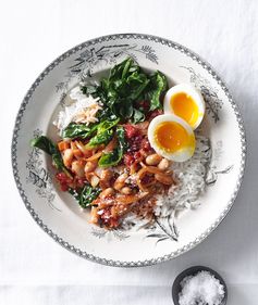 White Beans With Tomato, Spinach, and Rice