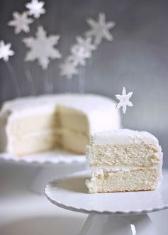 White Christmas Cake